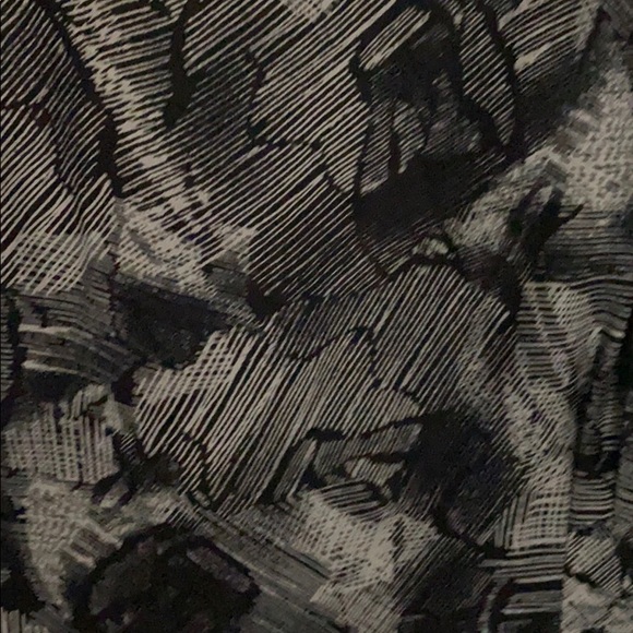 Dress - Picture 2 of 6